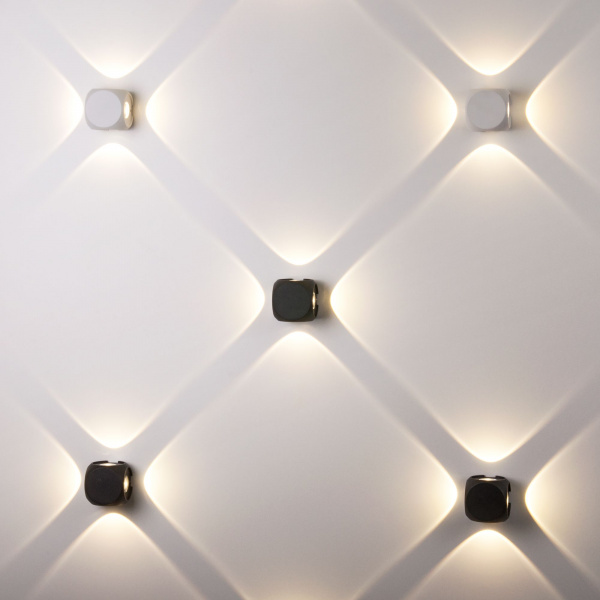 Уличный настенный светодиодный светильник CUBE черный 1504 TECHNO LED черный