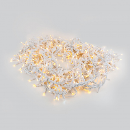Праздничная гирлянда занавес теплый белый с эффектом мерцания 2*3м IP65 200-101
