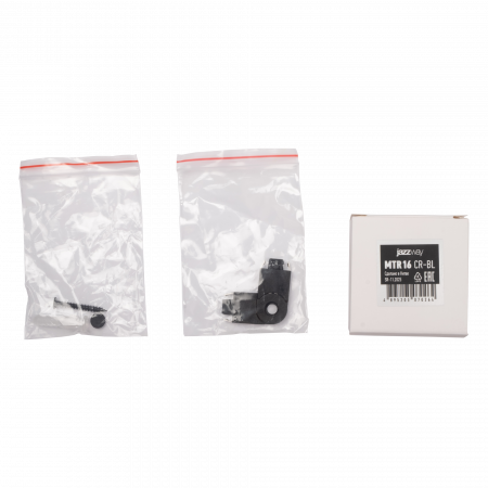 MTR16 CR-BL  Коннектор черный поворотный